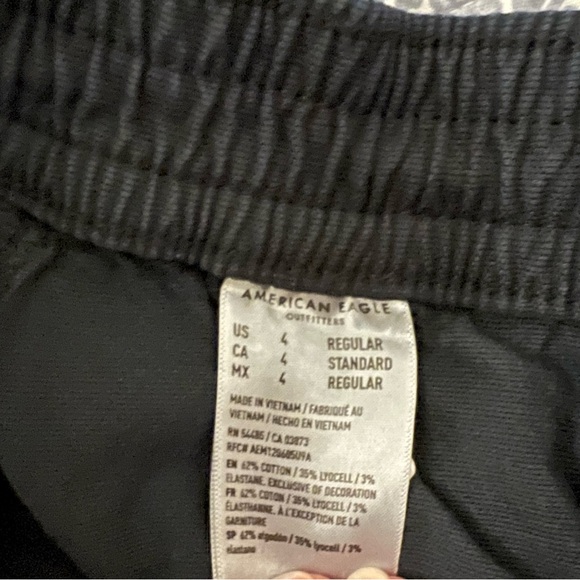 AE women’s utility pants. NWOT. Size 4 - Picture 2 of 5